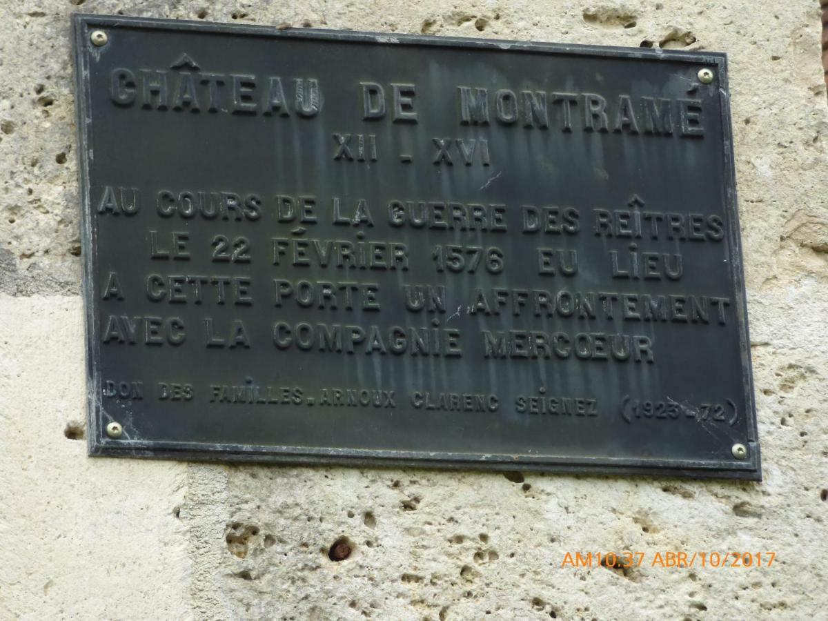 Château de Montramé Soisy-Bouy Esterno foto