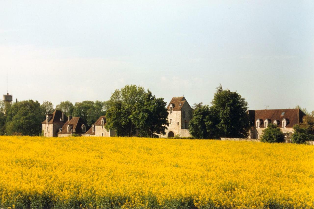 Château de Montramé Soisy-Bouy Esterno foto